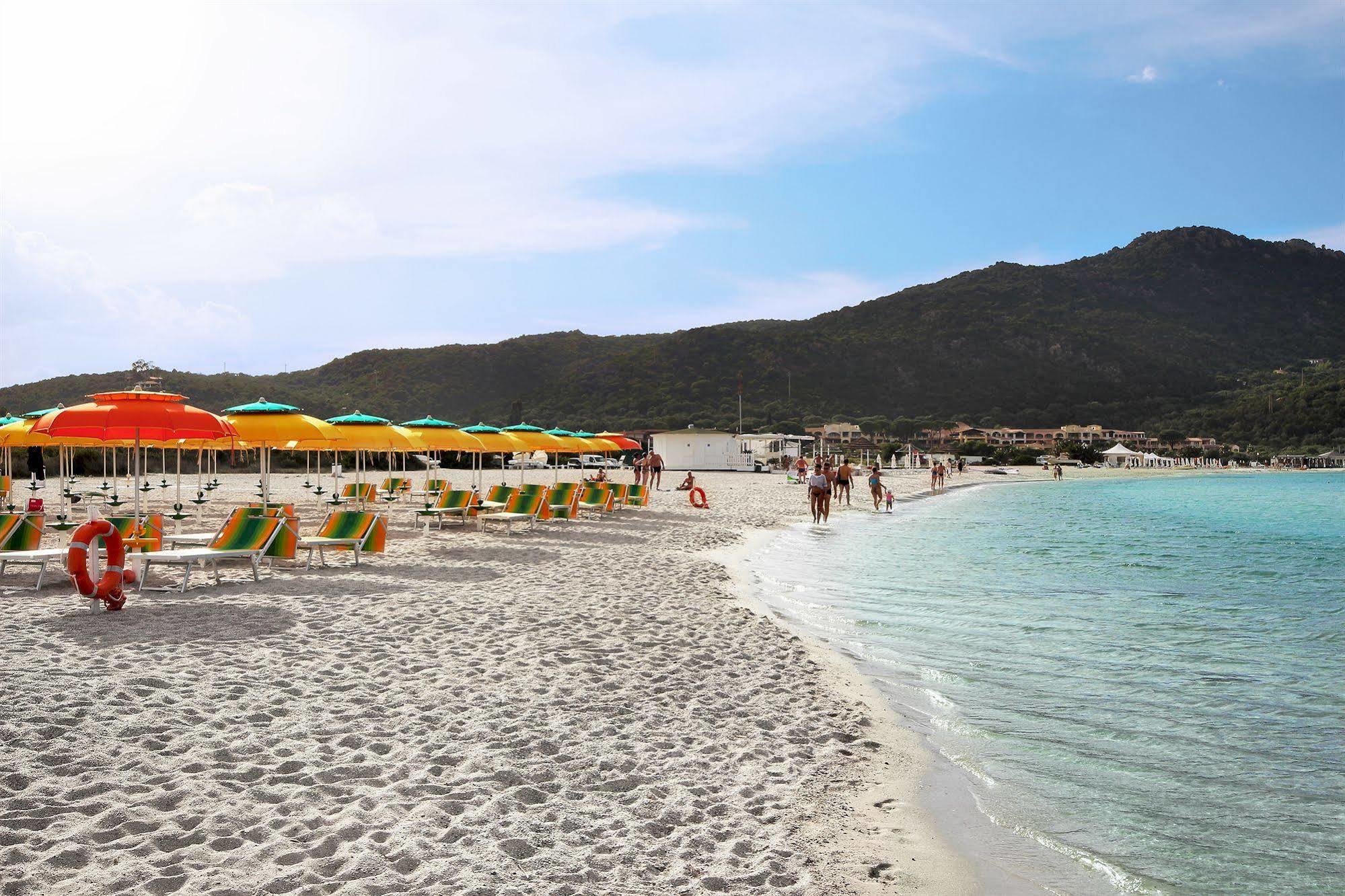 Colonna Beach Hotel Marinella Маринела Екстериор снимка