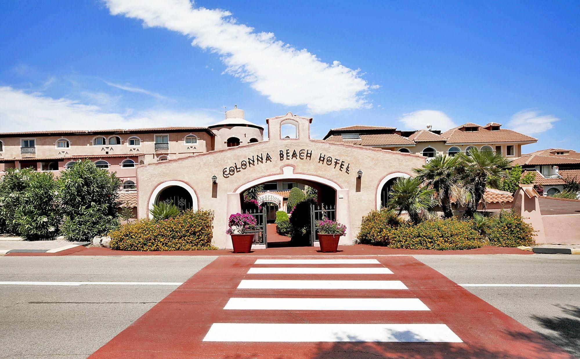Colonna Beach Hotel Marinella Маринела Екстериор снимка